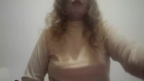 andreamartinssean2018 online show from June 5, 6:41 am