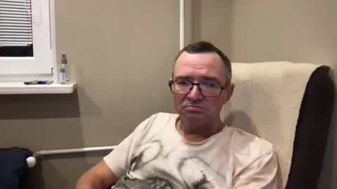 andreass60 online show from December 30, 5:26 am