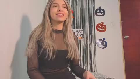 andreau 19 online show from October 28, 1:56 pm