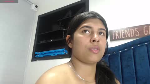 Andreina  online show from December 4, 10:35 pm