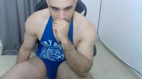 andres180950734 online show from October 16, 2:33 am