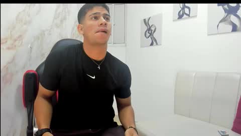 ANDRES  online show from October 11, 4:50 am