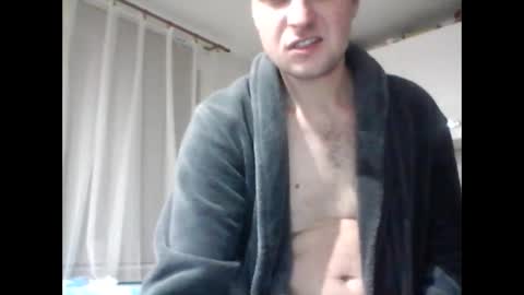 Snapshot of andrew3356577 chatting on December 30, 4:20 am andrew3356577 online show from December 30, 4:20 am