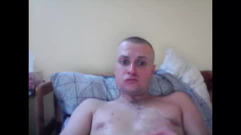 Snapshot of andrew3356577 chatting on February 17, 2:28 pm andrew3356577 online show from February 17, 2:28 pm