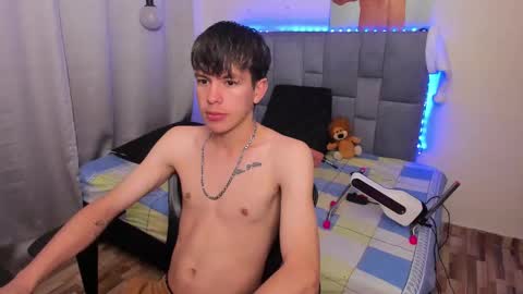 andrew_angels online show from January 13, 3:58 am