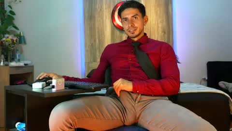 Andrew online show from April 9, 6:19 am