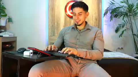 Andrew online show from July 25, 3:04 am