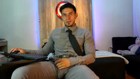 Andrew online show from March 4, 2:41 am