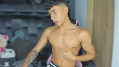 Andrew M. online show from September 24, 12:17 am