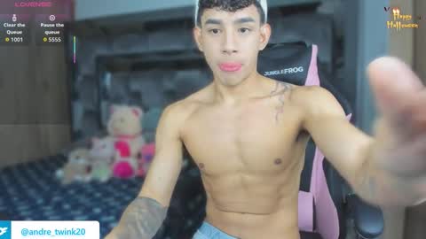 Andrew M. online show from October 31, 12:22 am