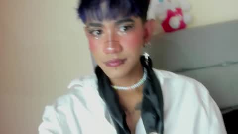 ANDREW independent model online show from November 9, 11:40 pm