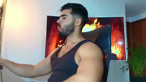 ANDREW WEST online show from February 26, 10:47 pm