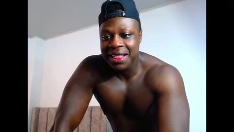 andrewburke06 online show from April 7, 3:14 pm