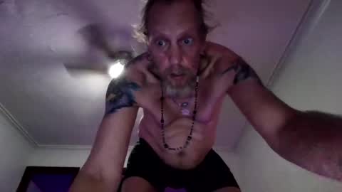andrewgennie online show from June 17, 3:33 am