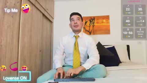 andrewstelee online show from November 23, 2:09 am