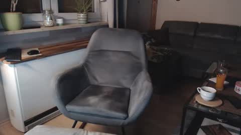 Andy online show from January 17, 6:45 am