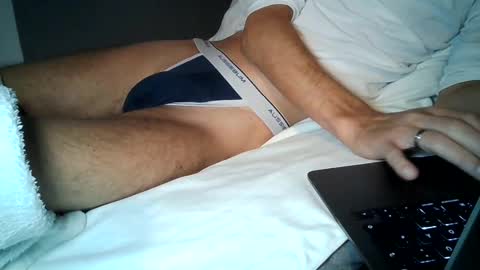 Snapshot of andy_24j chatting on October 14, 6:11 pm andy_24j online show from October 14, 6:11 pm