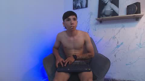 ANDY online show from November 11, 9:28 pm