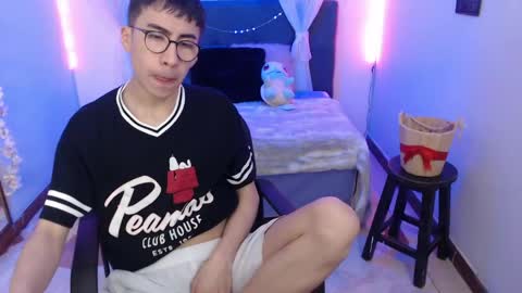 Andy online show from April 16, 3:28 am