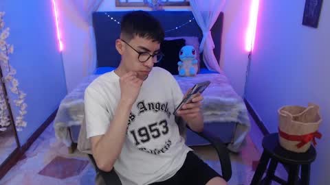 Andy online show from April 11, 7:45 am