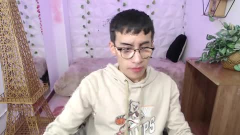 Andy online show from April 2, 3:14 am