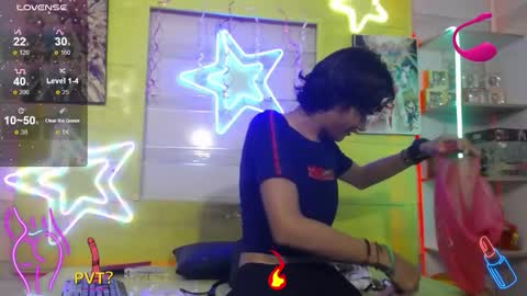 andy online show from November 3, 7:15 pm