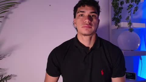 andypalmerr online show from April 18, 6:15 am