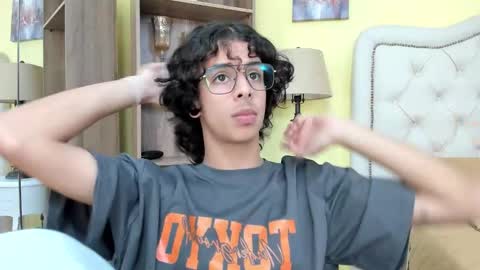 andyxibrat online show from January 8, 7:09 pm