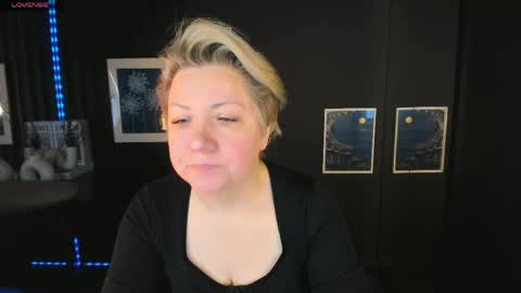 aneli_mira online show from April 21, 6:31 am