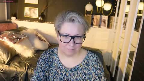 aneli_mira online show from March 25, 7:04 am