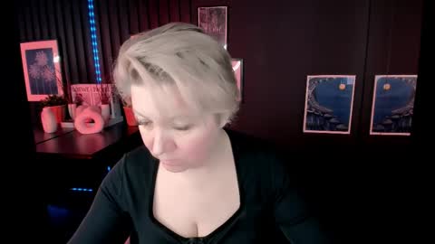 aneli_mira online show from April 12, 1:15 pm