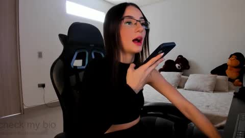      online show from February 20, 5:09 pm