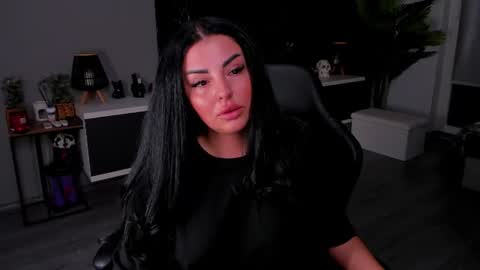 Anne online show from July 13, 7:17 pm