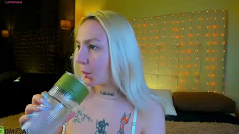 Anet Dream online show from April 17, 5:37 pm