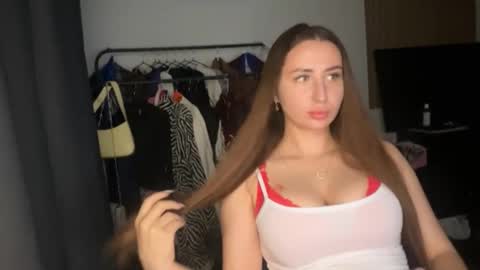 Snapshot of anetta_m chatting on October 7, 2:35 pm anetta_m online show from October 7, 2:35 pm