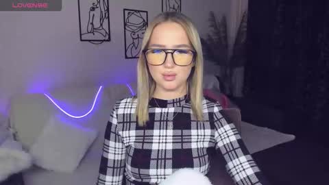 Anfisa online show from November 12, 6:32 pm