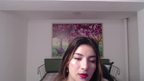 angeel queen  online show from April 19, 2:07 pm