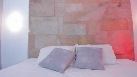 Angeel Rosse online show from April 16, 9:39 pm