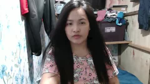 Snapshot of angel_0707 chatting on January 27, 4:52 am Angel online show from January 27, 4:52 am