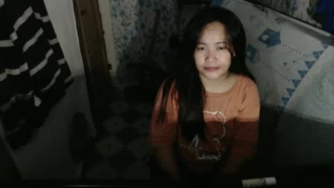 Snapshot of angel_0707 chatting on February 7, 8:11 am Angel online show from February 7, 8:11 am