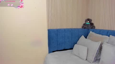 angel__ponce online show from December 18, 7:31 pm