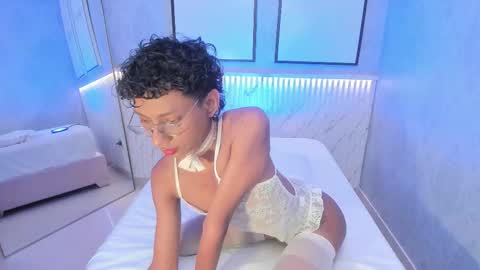   online show from March 3, 2:07 am