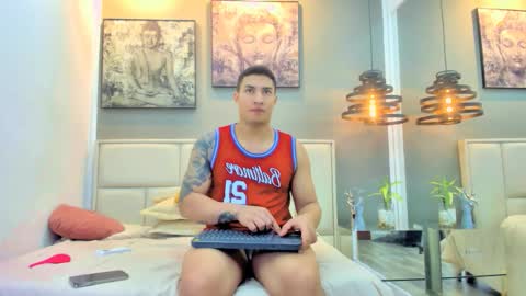 Angel online show from February 7, 3:53 am