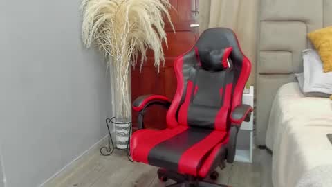 Snapshot of angel_adamx chatting on September 25, 5:14 am Angel online show from September 25, 5:14 am