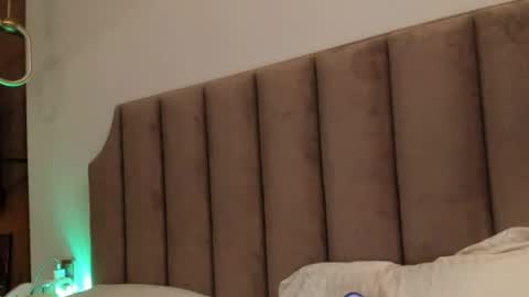 angel_andreww online show from May 15, 7:10 pm