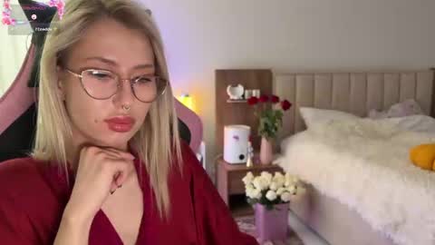 angel_ariela online show from March 11, 3:42 am