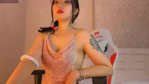 angel_asia_ online show from November 25, 10:36 am