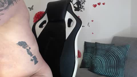 Angel Curl online show from September 11, 5:25 pm