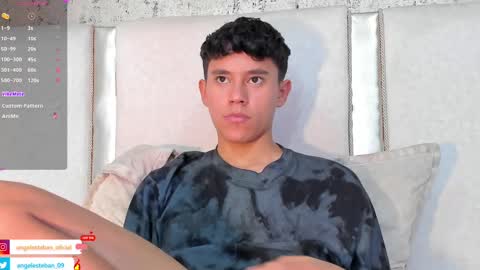 ngel Esteban  online show from February 22, 10:29 am