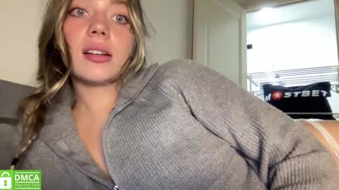 Greetings  Jess online show from January 18, 5:48 pm